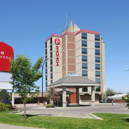 Hotel Ramada By Wyndham Lethbridge Zewnętrze zdjęcie